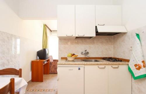 Apartments Lili - image 11