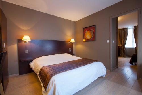 Hôtel Le Cheval Blanc - image 13