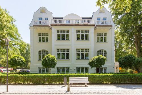 Hotel Am Strand - image 4