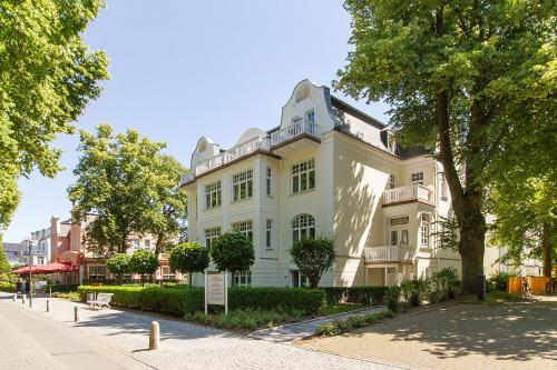 Hotel Am Strand - image 13