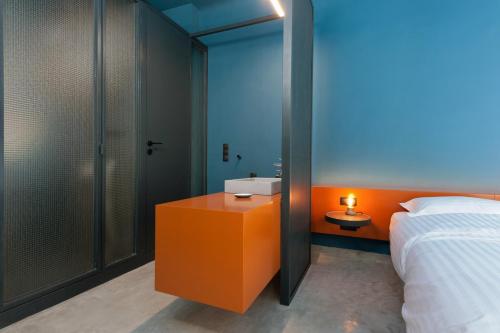 Syntagma Square Modern Apartments - image 13