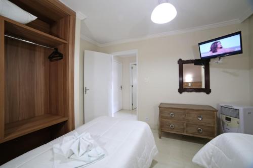 Standard Double or Twin Room image 5
