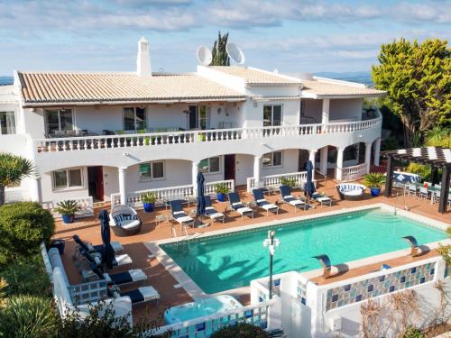  Casa Monte Cristo Apartments - Plum in Lagos