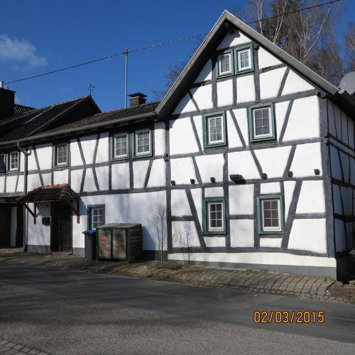 B&B Schalkenbach - Meisenhof - Bed and Breakfast Schalkenbach