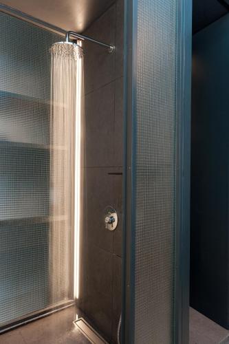 Syntagma Square Modern Apartments - image 10