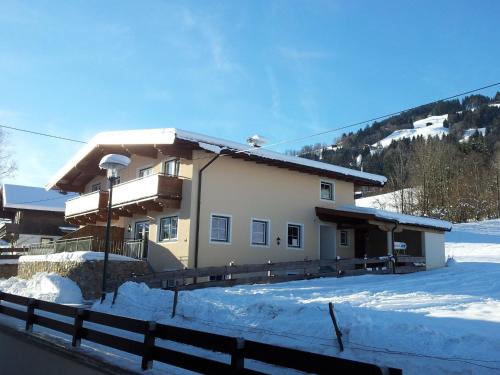 Luxurious holiday home with terrace in Tyrol Brixen im Thale