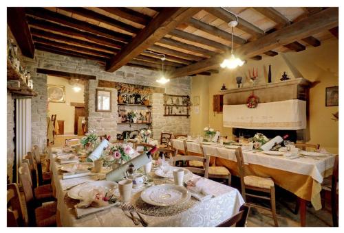 Agriturismo Biologico Castello Della Pieve - 레스토랑