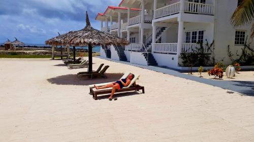 Spiaggia, David's Beach Hotel in Clifton
