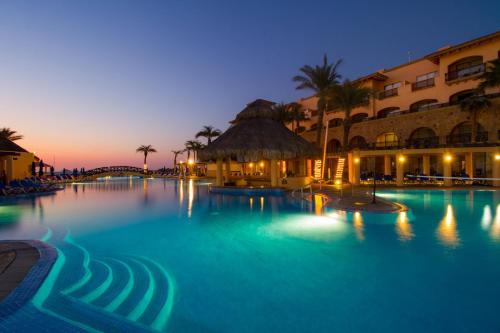 游泳池, 皇家索拉裡斯洛斯卡沃斯酒店 - 全包 (ROYAL SOLARIS LOS CABOS - ALL INCLUSIVE) in 聖荷西得卡波