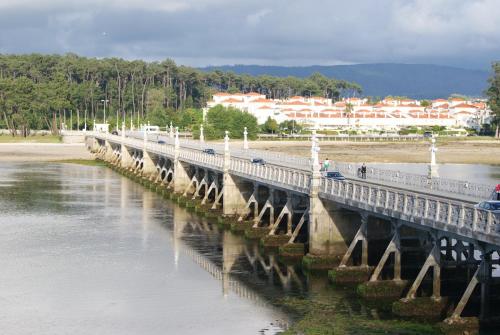 Hotel Puente de La Toja - main image