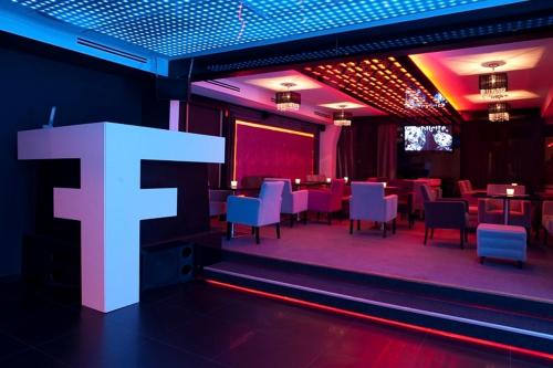 Hotel Vega 5