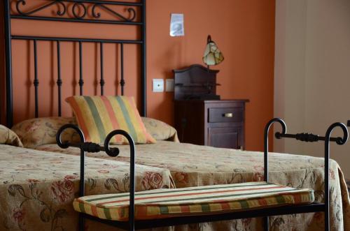 2 twin beds