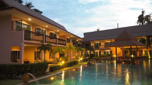 Chivatara Resort Bang Tao Beach Phuket - SHA