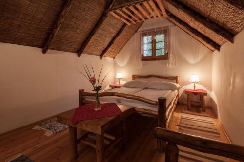  Achilles Park in Győr