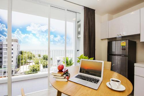 景觀, 詩拉查海風飯店 (Sriracha Seabreeze Hotel) in 春武里