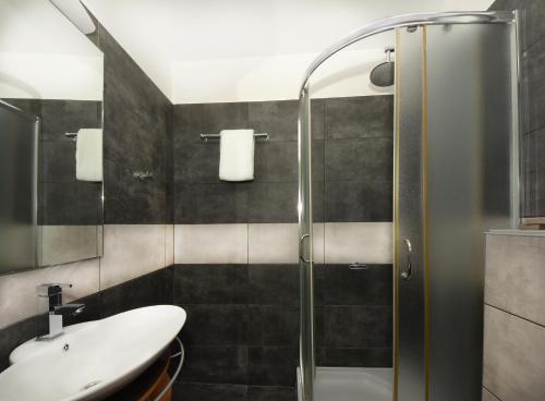 Andromeda Suites - image 4