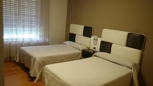 Hotel El Millón – Viveiro, NC