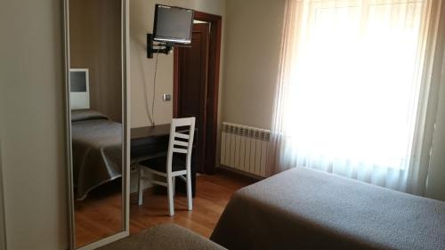 Hotel El Millón – Viveiro, NC