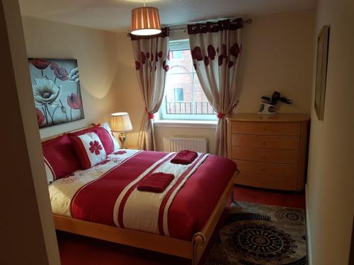 Edinburgh City Deluxe Apartment