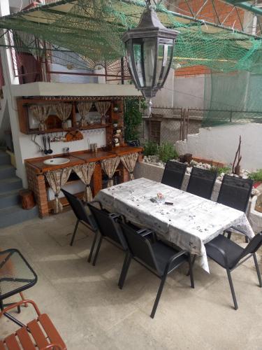 Taman, Zemunella Guest House in Herceg Novi