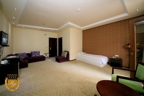Classic Family Room