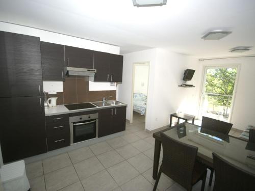 Konyha, Apartment in Moriani-Plage near the Beach in San Nicolao