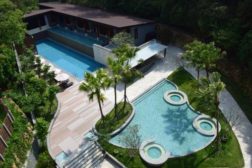 Swimming pool, Sun Moon Lake Fuli Hot Spring Resort in Nantou