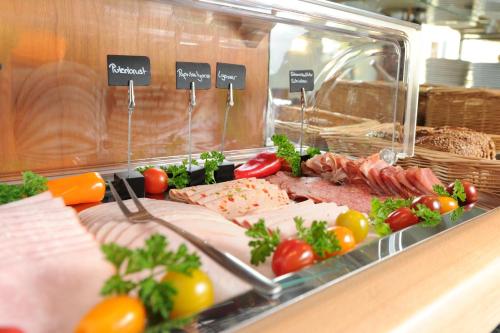 Central-Classic Hotel - image 11