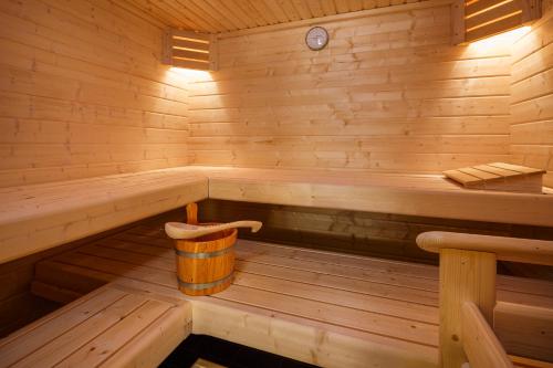 ツーリ バイ ファスビント