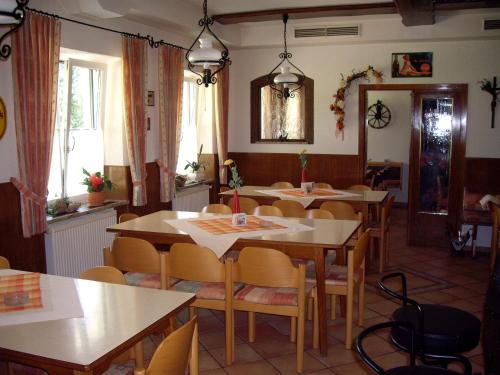 Ресторант, Gasthof in der Exlau in Kirchberg Ob Der Donau