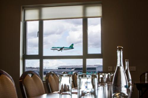Carlton Hotel Dublin Airport - main image