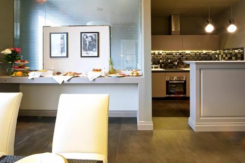 Food and beverages, Vittoriano Luxury Suites in Pantheon