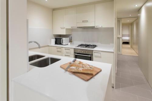 Bravissimo Cort Reial-3A - Apartment - Girona