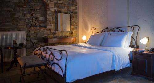 Evzin Hotel - image 9