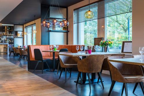 מסעדה, Park Inn by Radisson Brussels Airport in בריסל