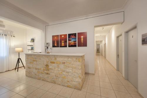 Angeliki Seaside Hotel in อาลิคี