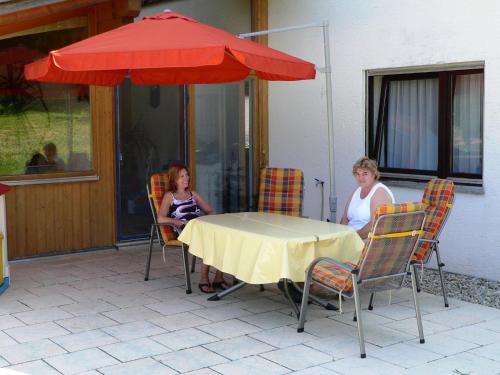 Holiday home on the first floor with private entrance and large garden