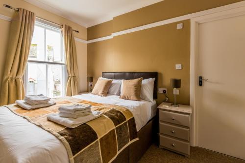 The Longboat Inn in Penzance