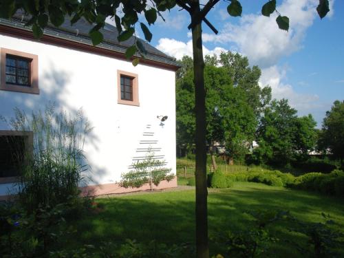 Modern Holiday Home in Bullange with Sauna