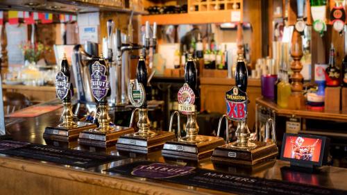 The Longboat Inn - image 14