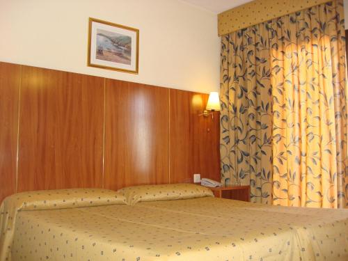 Hotel Mareny Benidorm - image 2