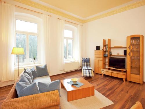 Moderne Villa in Borstendorf mit Park in Borstendorf