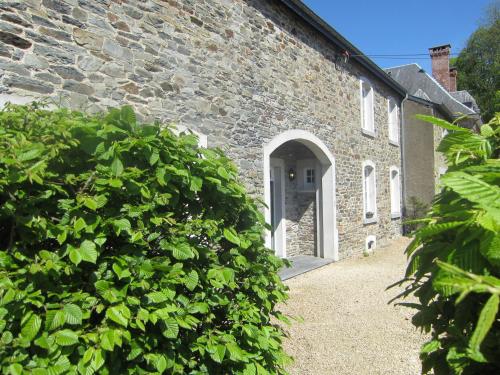 Welcoming Cottage in Offagne with Garden