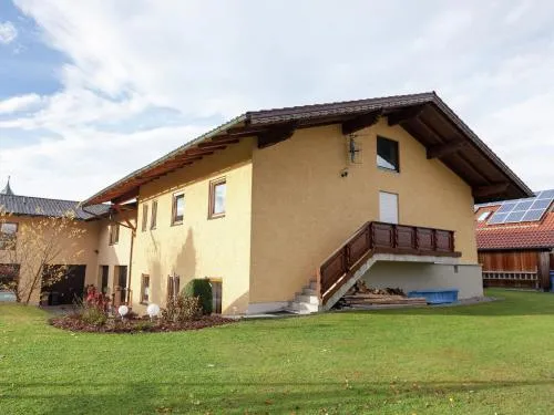 Wohnung in Ruhmannsfelden mit Hallenbad in Achslach, Deutschland