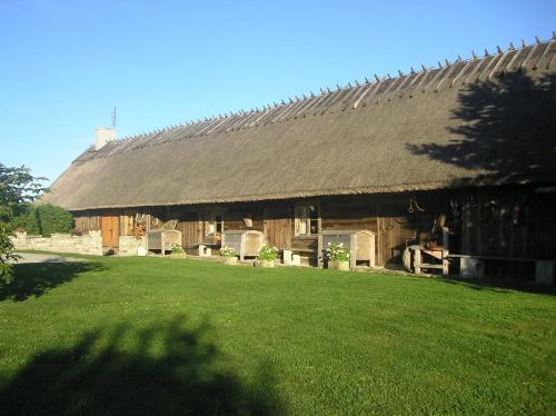 Viesnīcas āriene, Aadu Holiday Farm in Suure-Rootsi