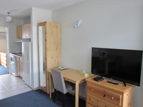 SCHELL MOTEL VERNON in Vernon