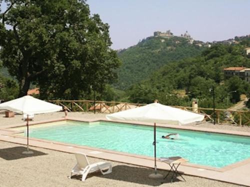Farmhouse in Lazio with Lake Bolsena Views