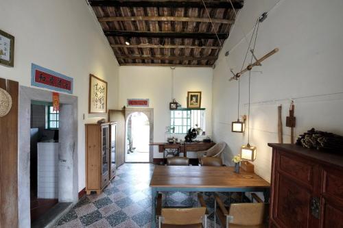 香蕉與黑膠 Yellow And Black Guest House 香蕉與黑膠 Yellow And Black Guest House