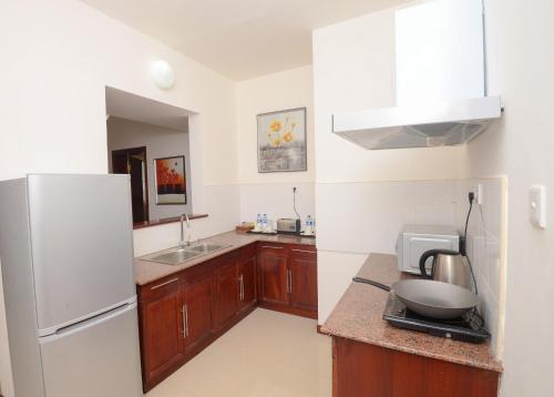 keuken, Raphael's Hotel in Pemba