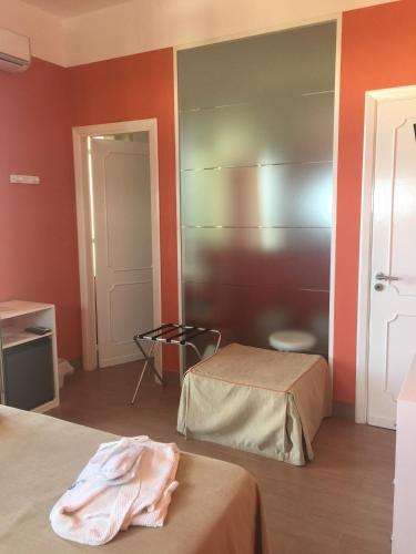 Deluxe Double Room with Sea View image 10